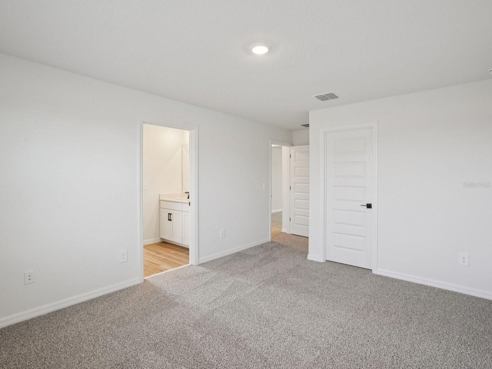 TWO RIVERS - Residential