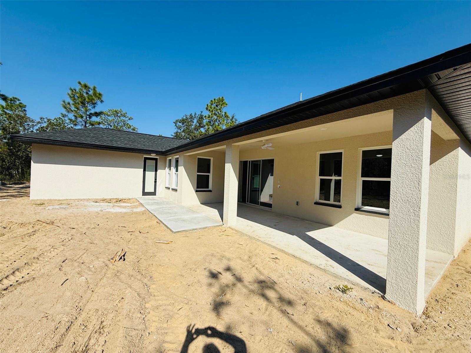 ROYAL HIGHLANDS - Residential