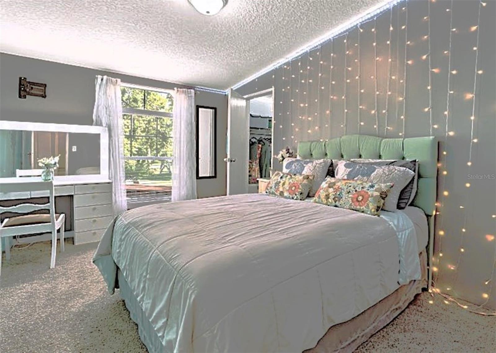 CHRISTMAS PARK FIRST ADD - Residential