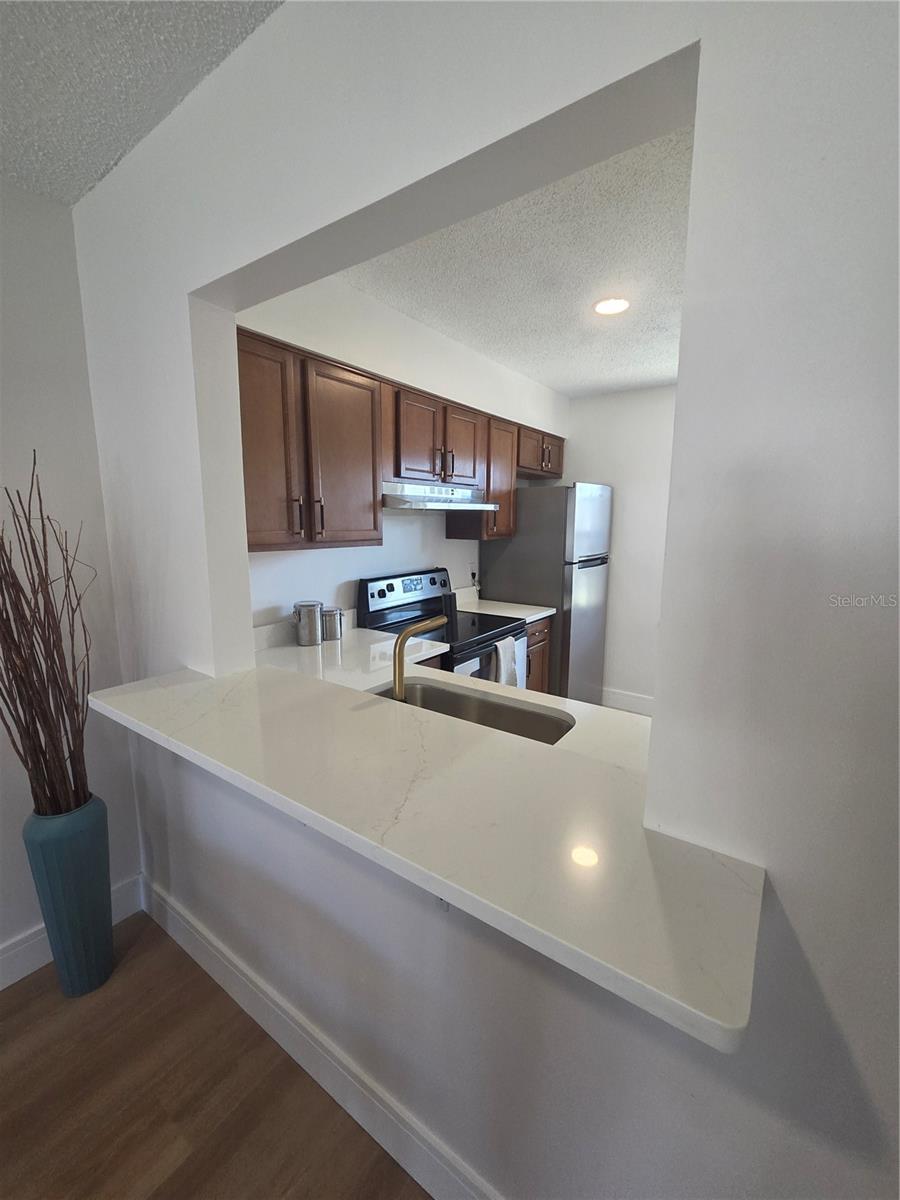 13719 MISSION OAKS BOULEVARD