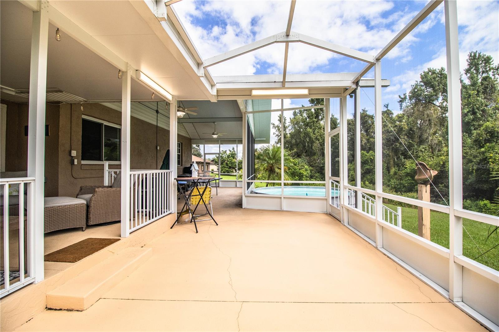 RIVER RIDGE SUB - Residential