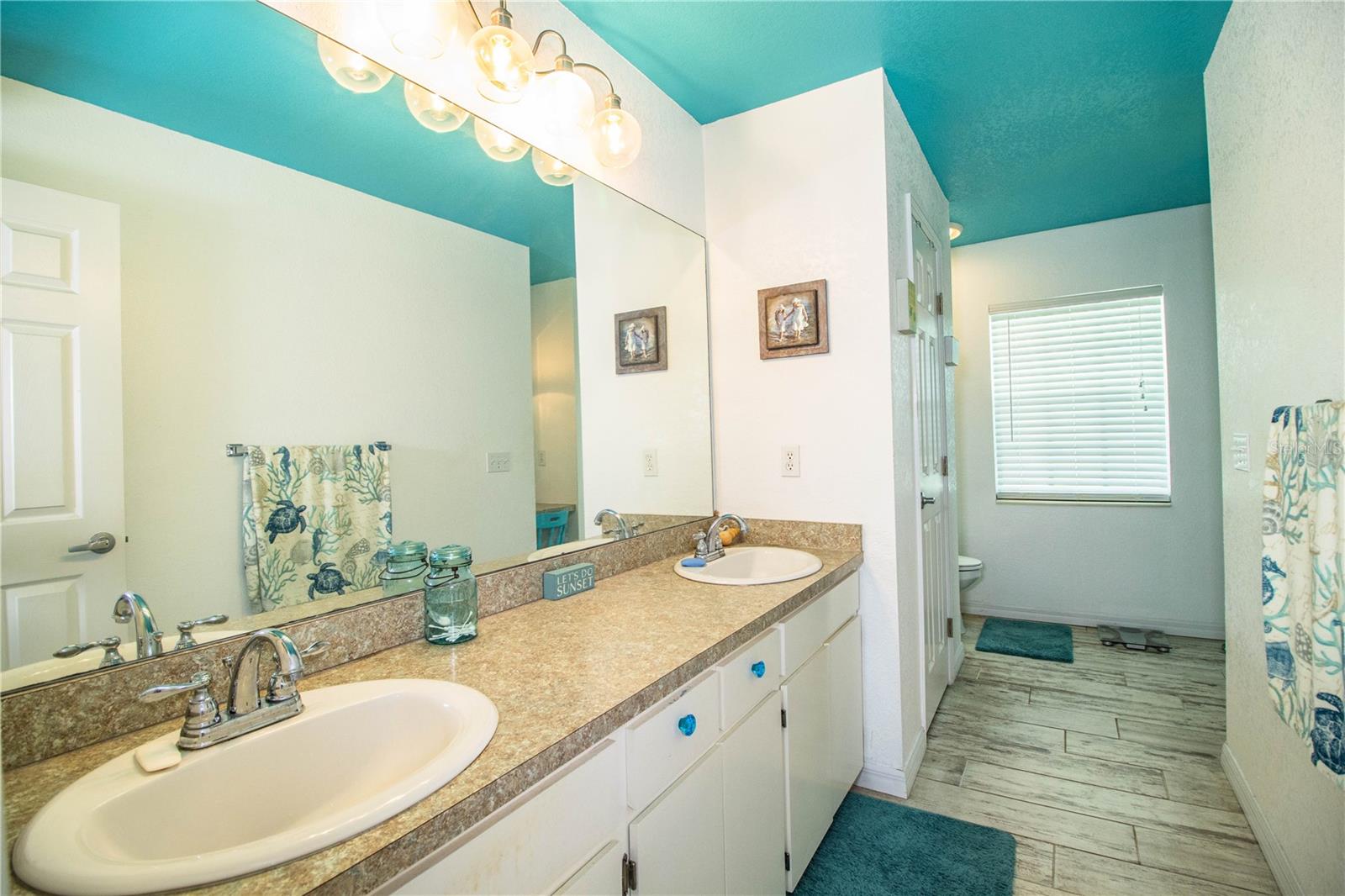 RIVER RIDGE SUB - Residential