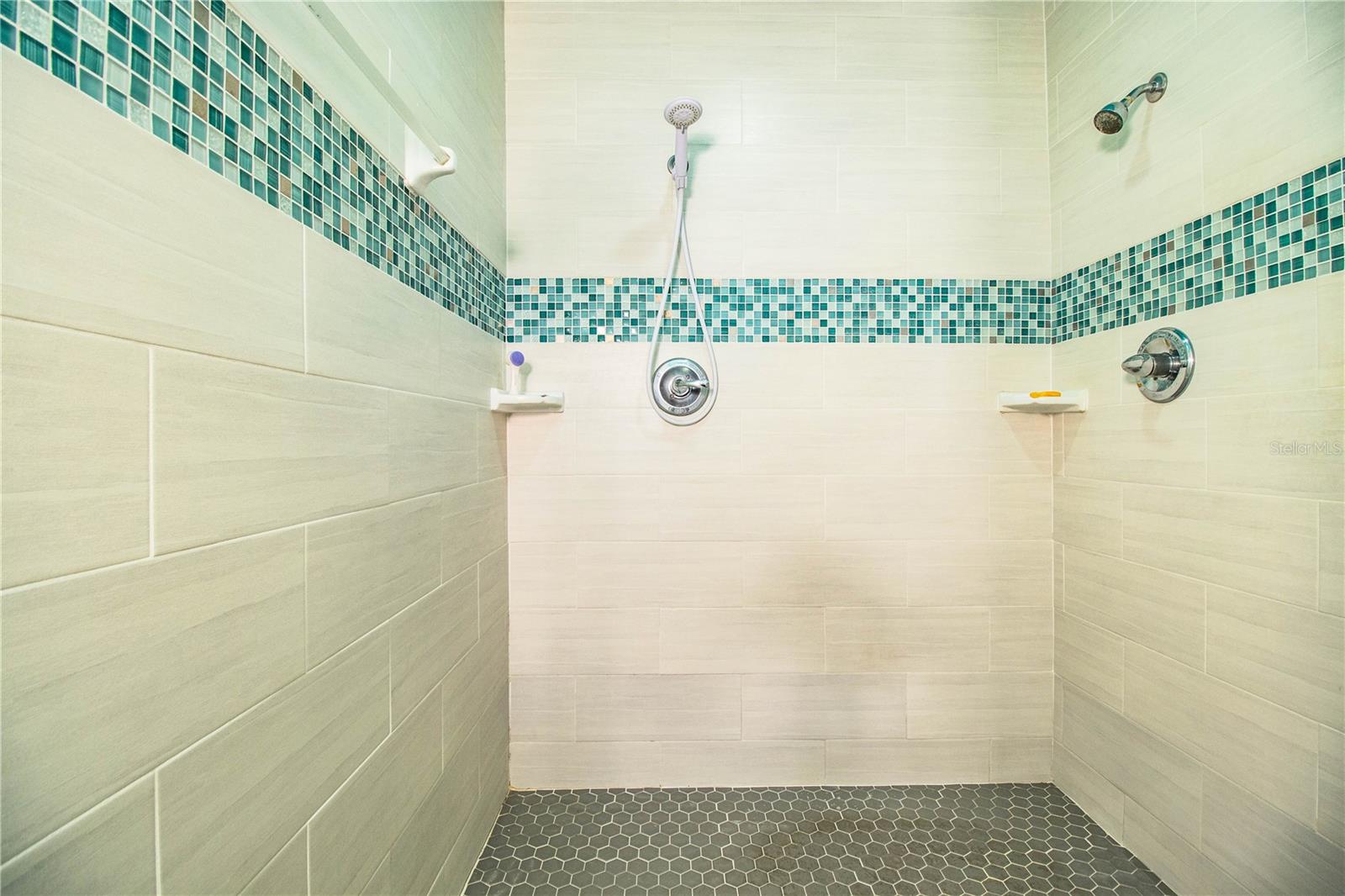 RIVER RIDGE SUB - Residential