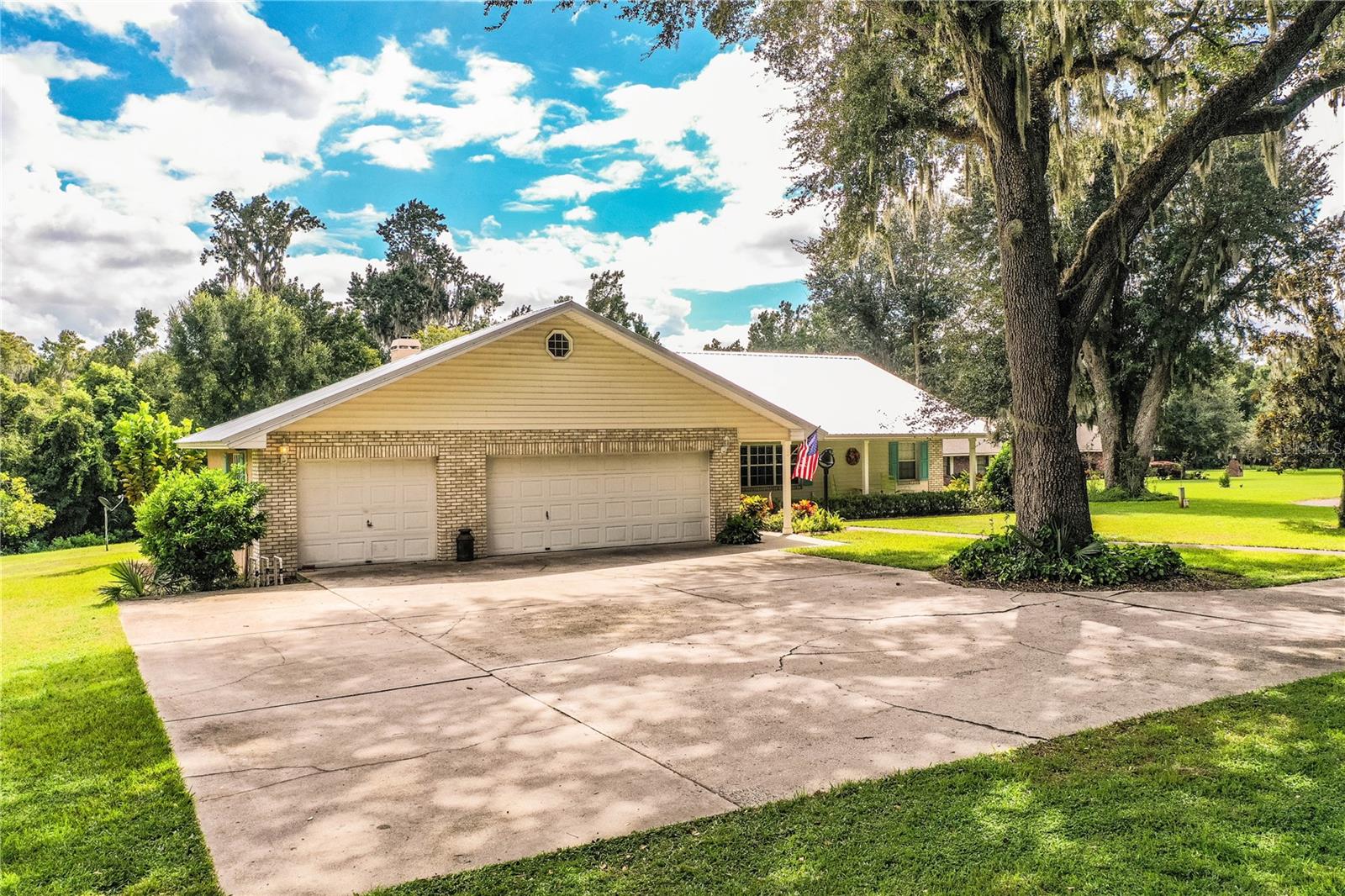 RIVER RIDGE SUB - Residential