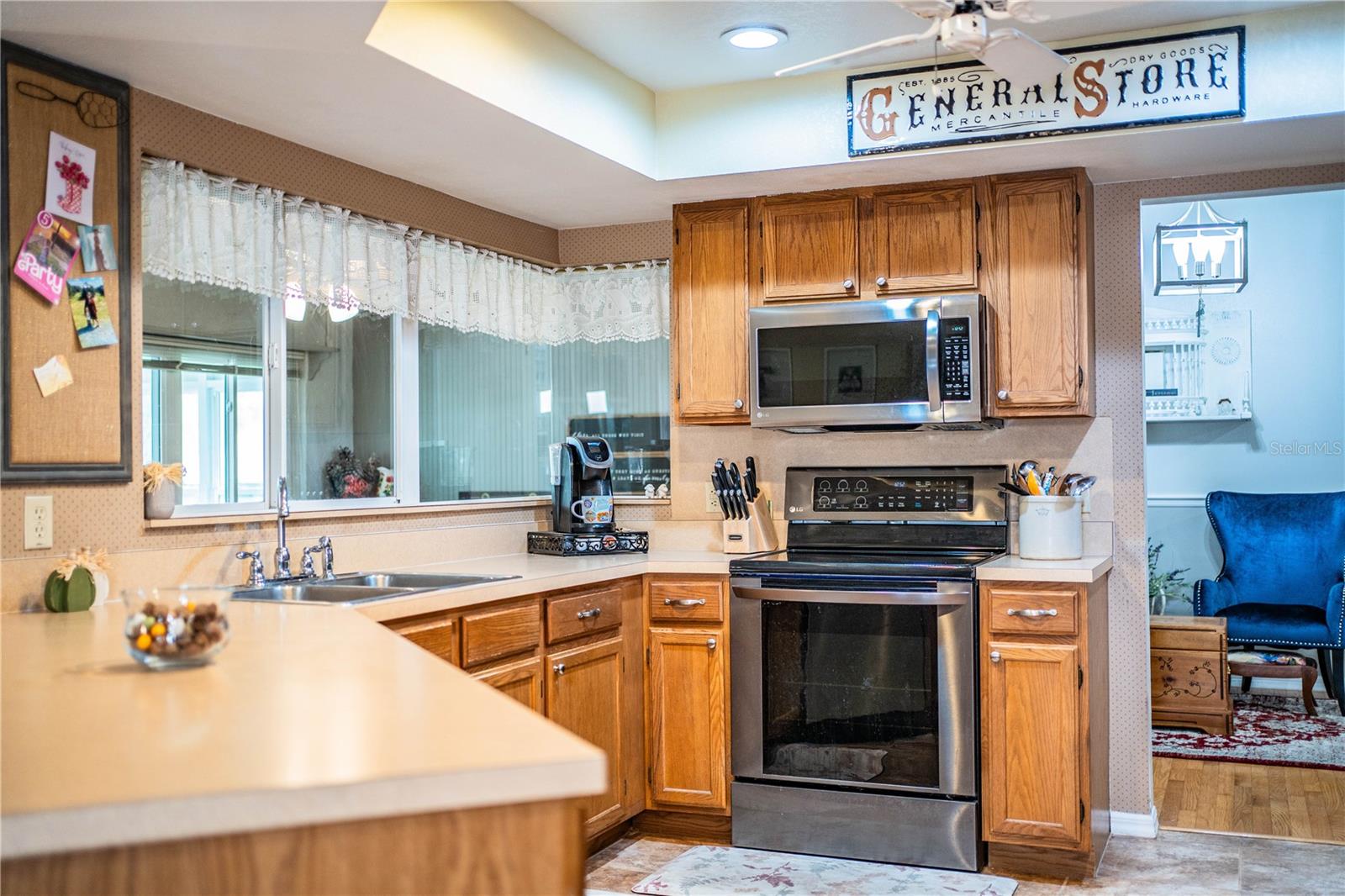 RIVER RIDGE SUB - Residential