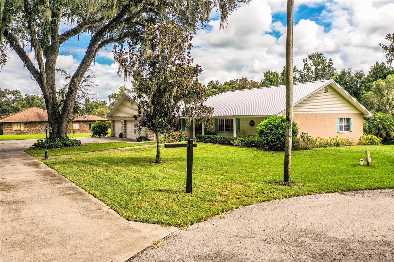 RIVER RIDGE SUB - Residential