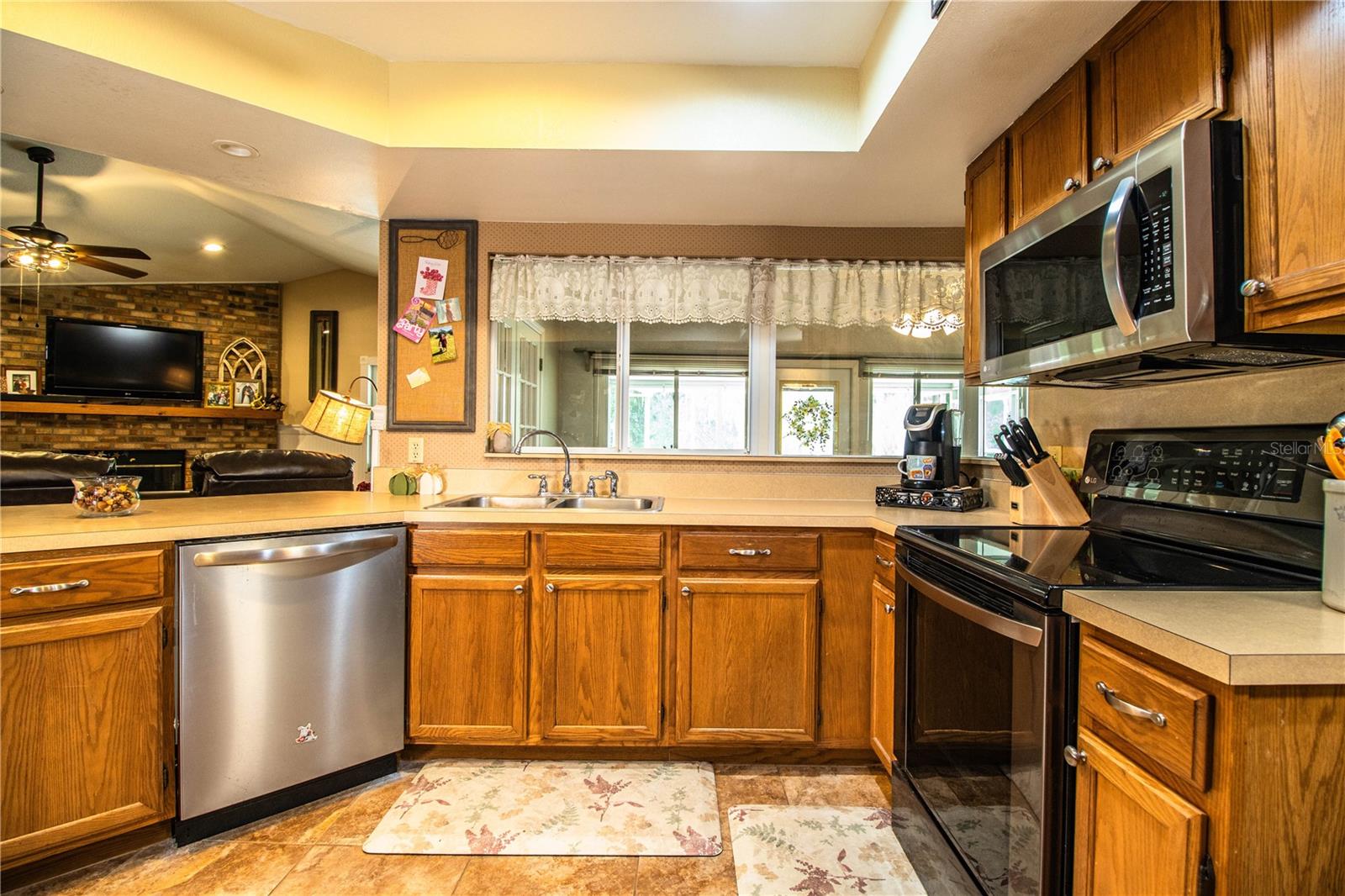 RIVER RIDGE SUB - Residential