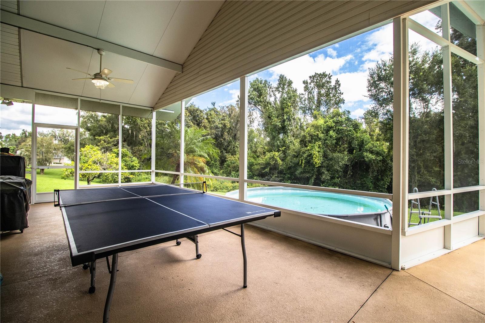 RIVER RIDGE SUB - Residential