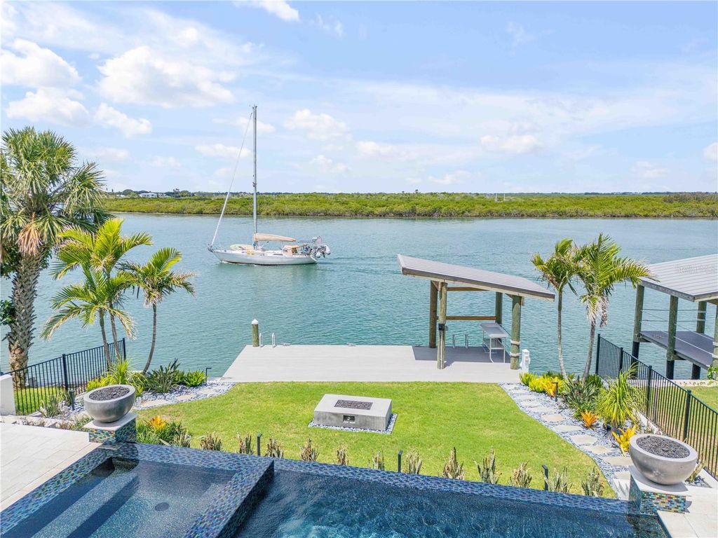 Photo of 1194 N Peninsula Ave, New Smyrna Beach, FL 32169 (MLS # NS1084152)