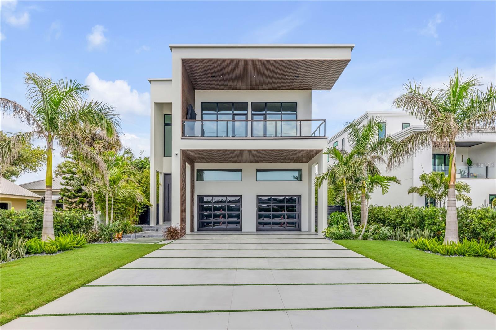 NEW SMYRNA BRIDGE & INV CO 01 - Residential