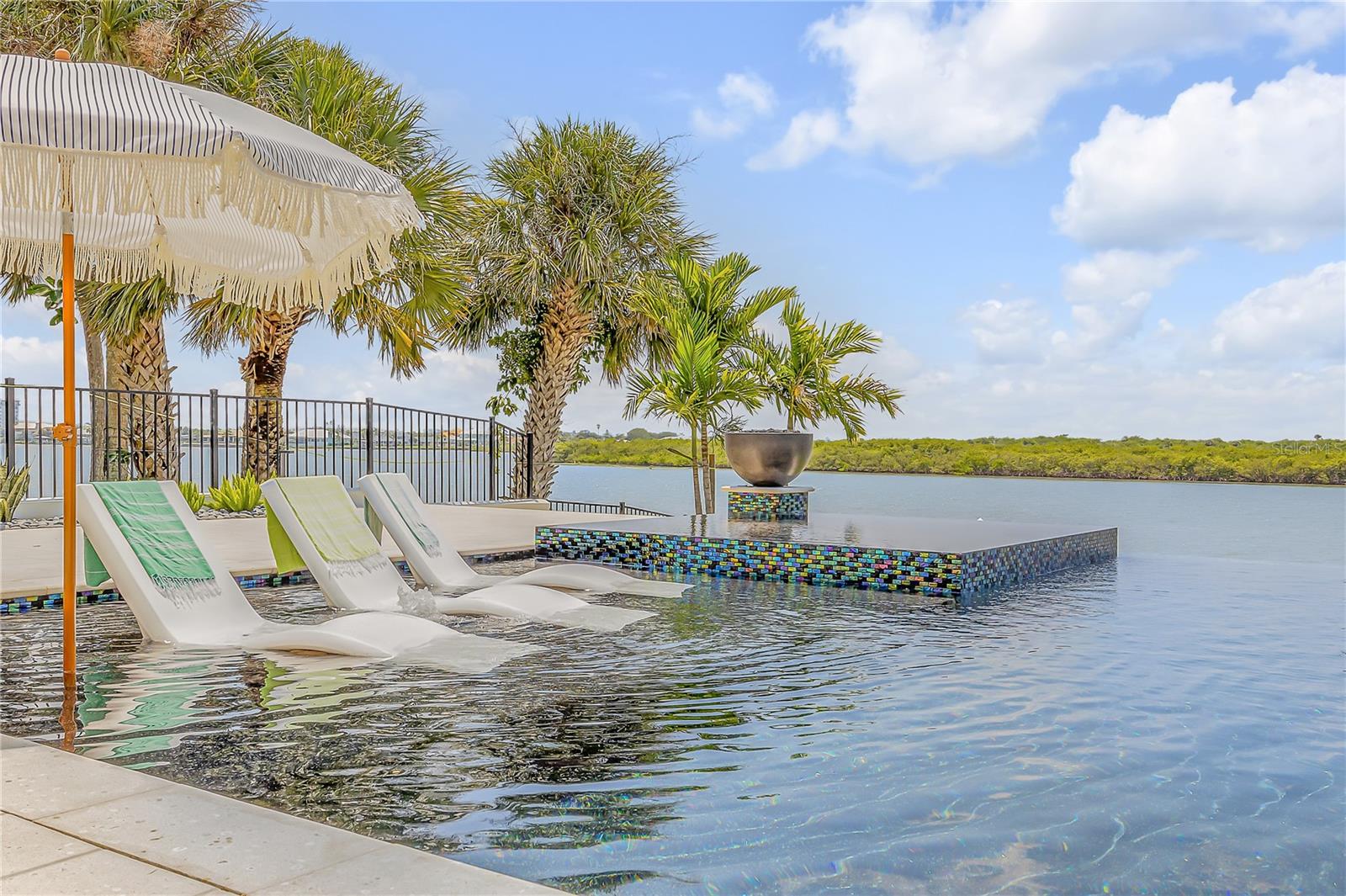 NEW SMYRNA BRIDGE & INV CO 01 - Residential