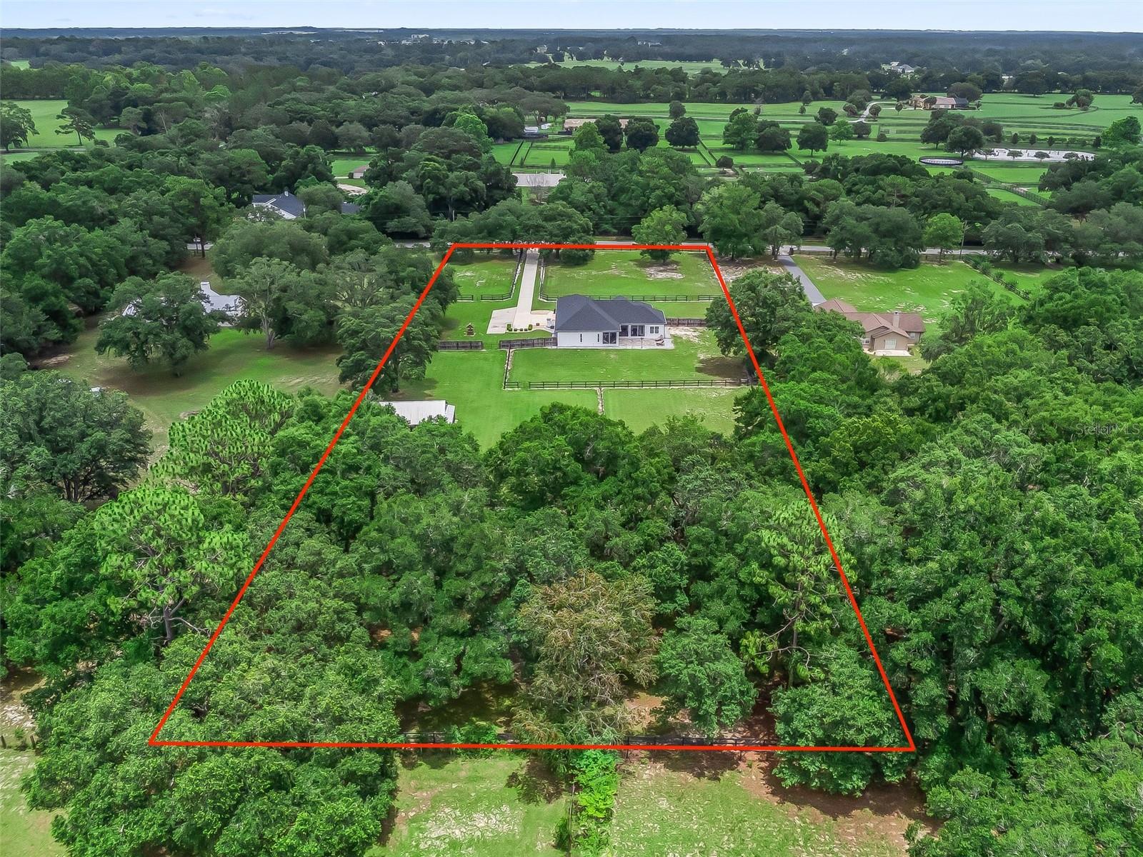 DERBY FARMS - Residential