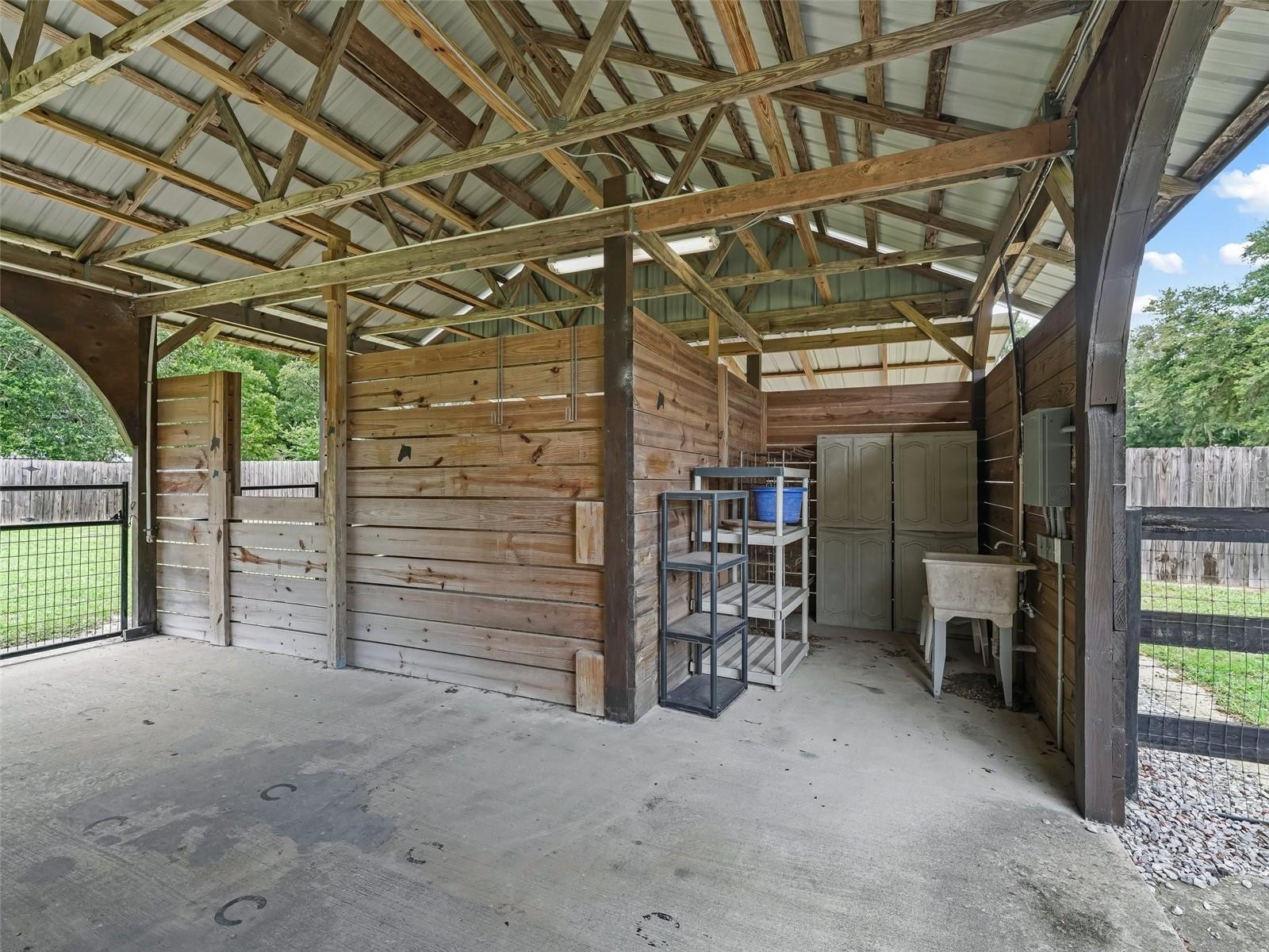 DERBY FARMS - Residential