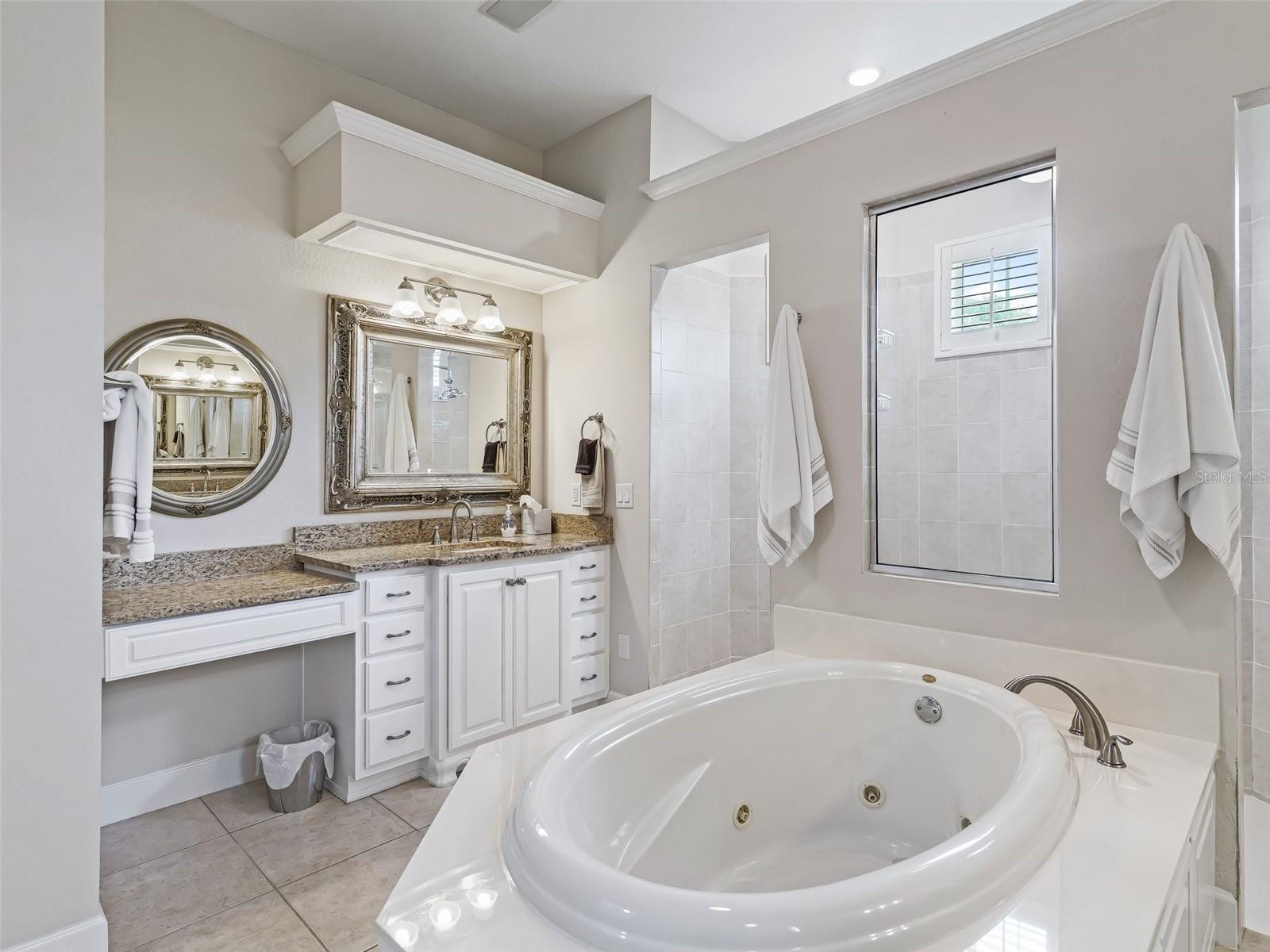 DERBY FARMS - Residential