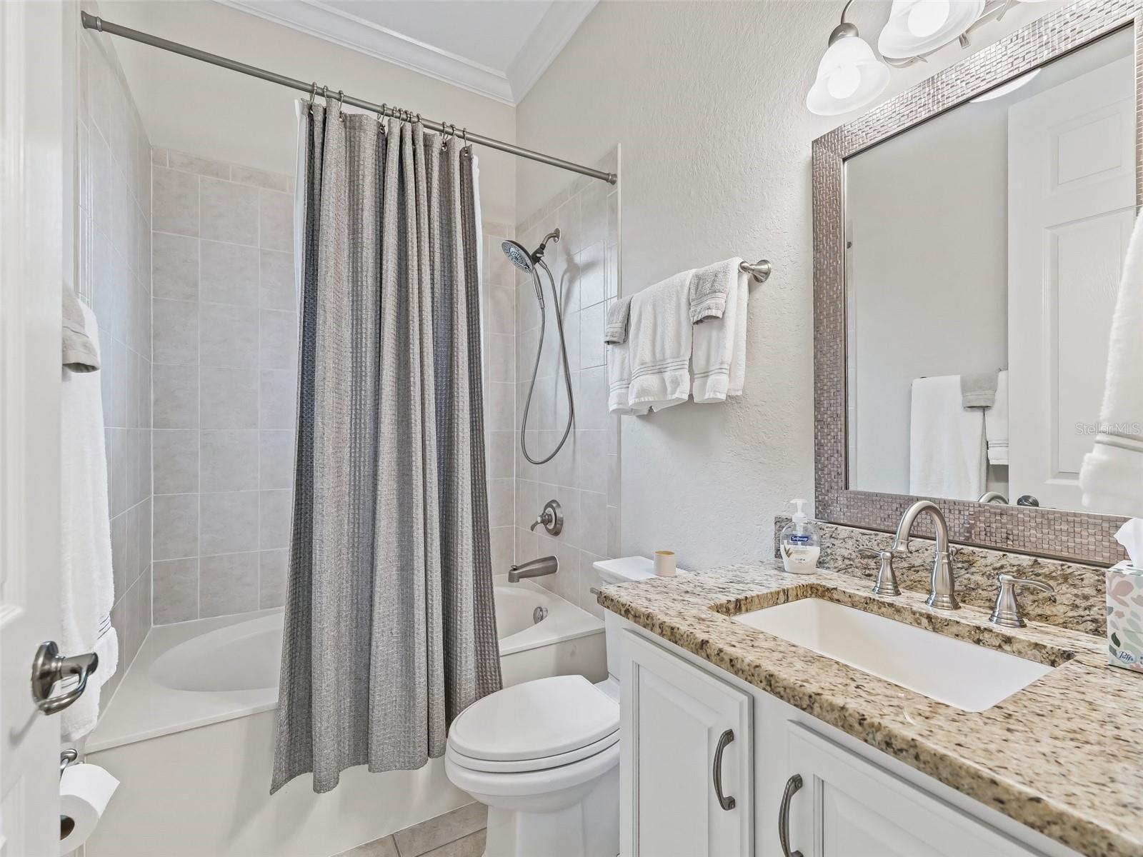DERBY FARMS - Residential