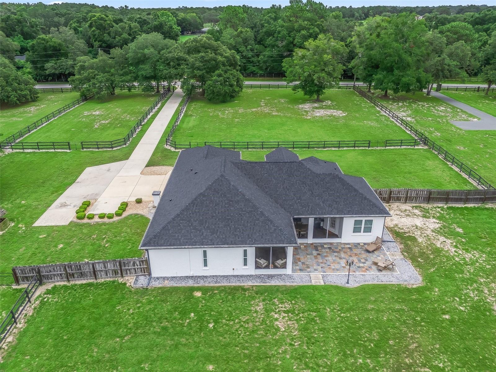 DERBY FARMS - Residential