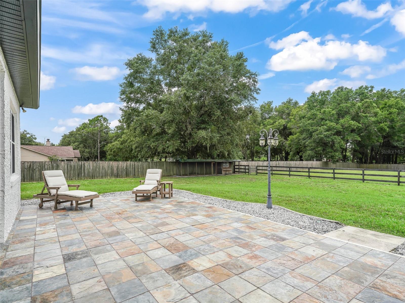 DERBY FARMS - Residential