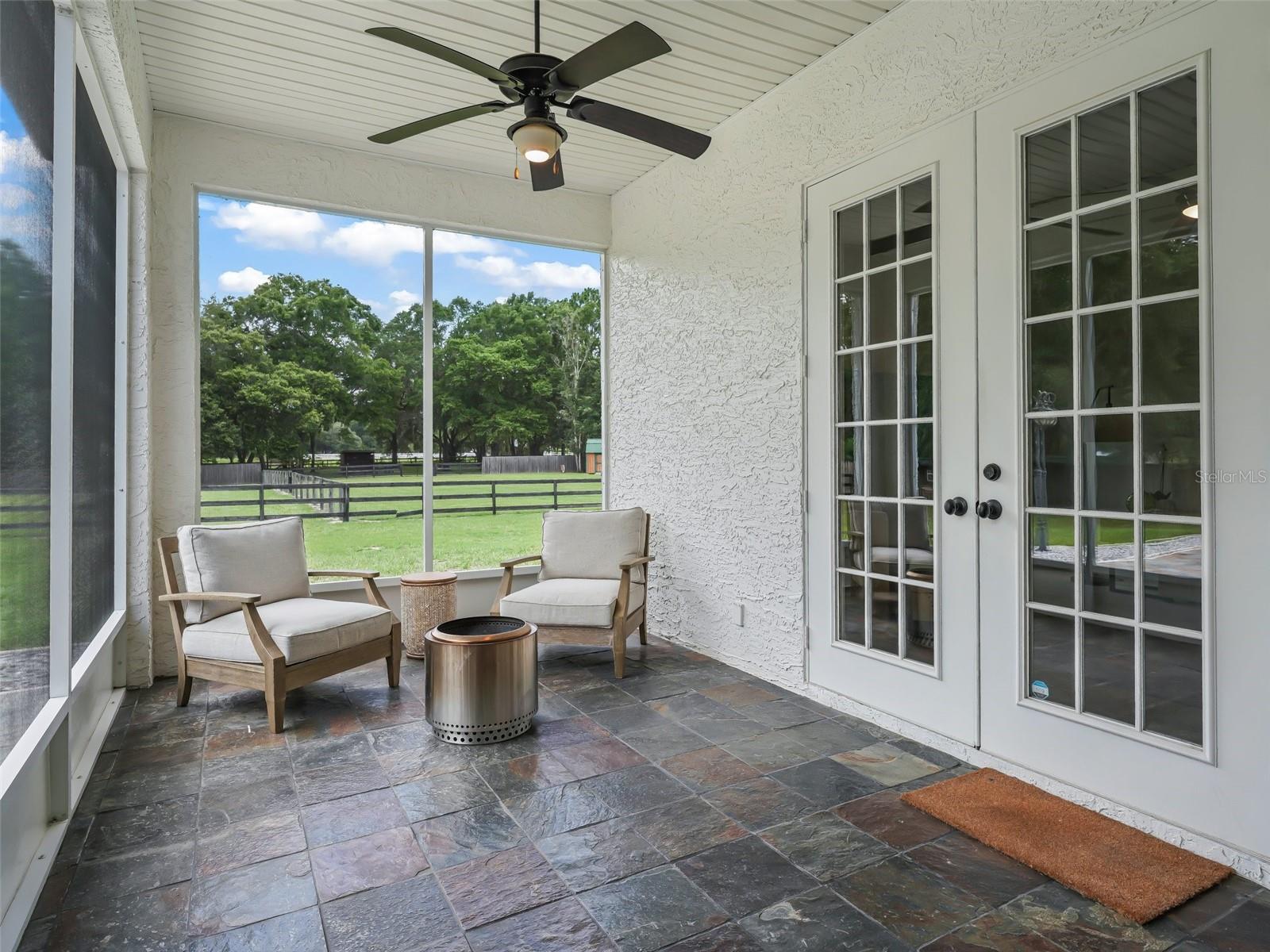 DERBY FARMS - Residential