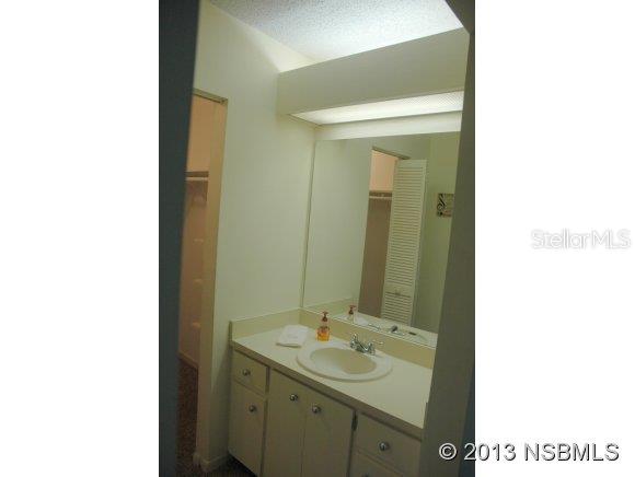 Spruce Creek Golf Villas Condo Ph 01-04 Units 01-5 - Residential