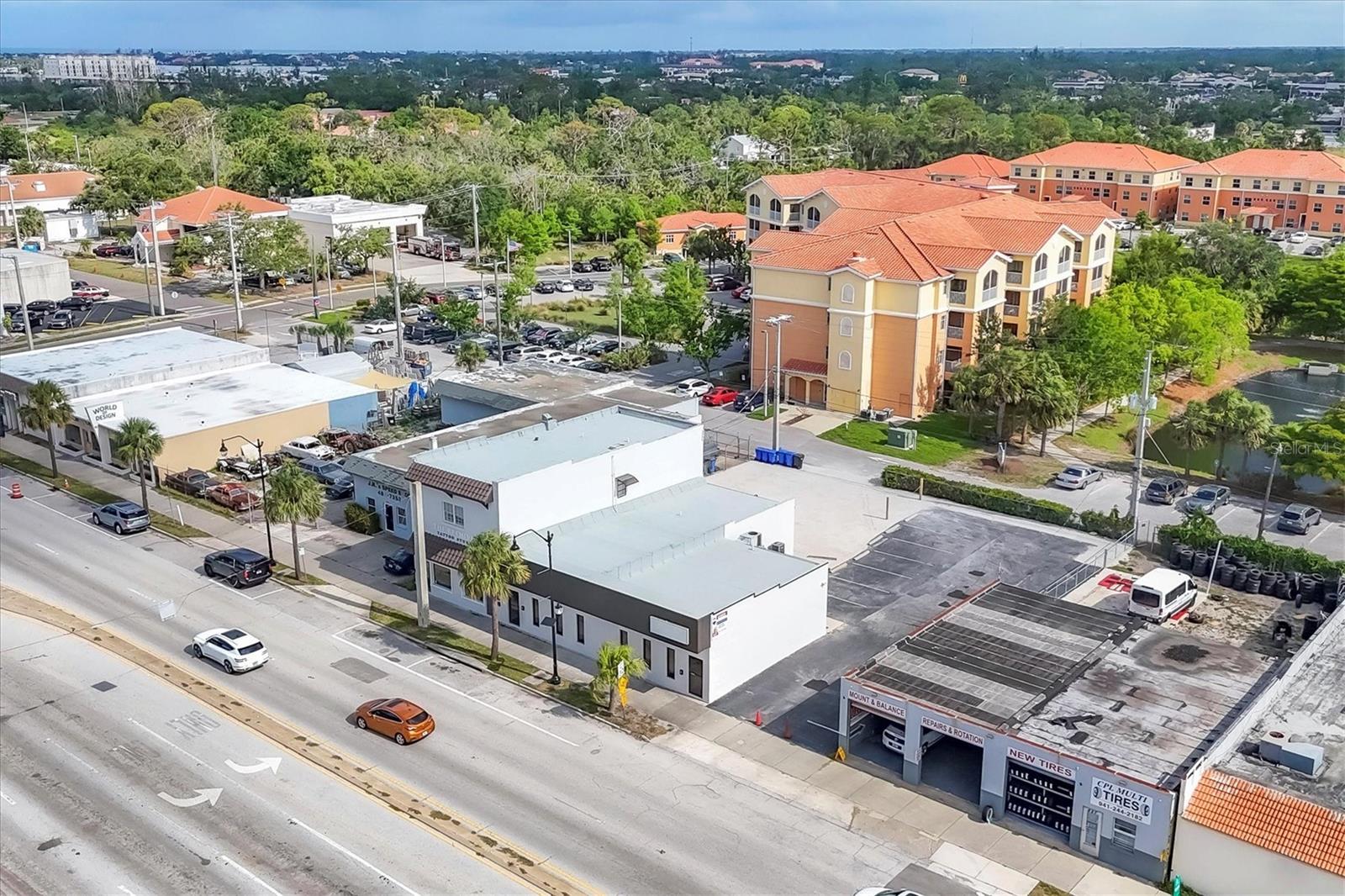 VENICE EDGEWOOD SEC OF - Commercial Sale