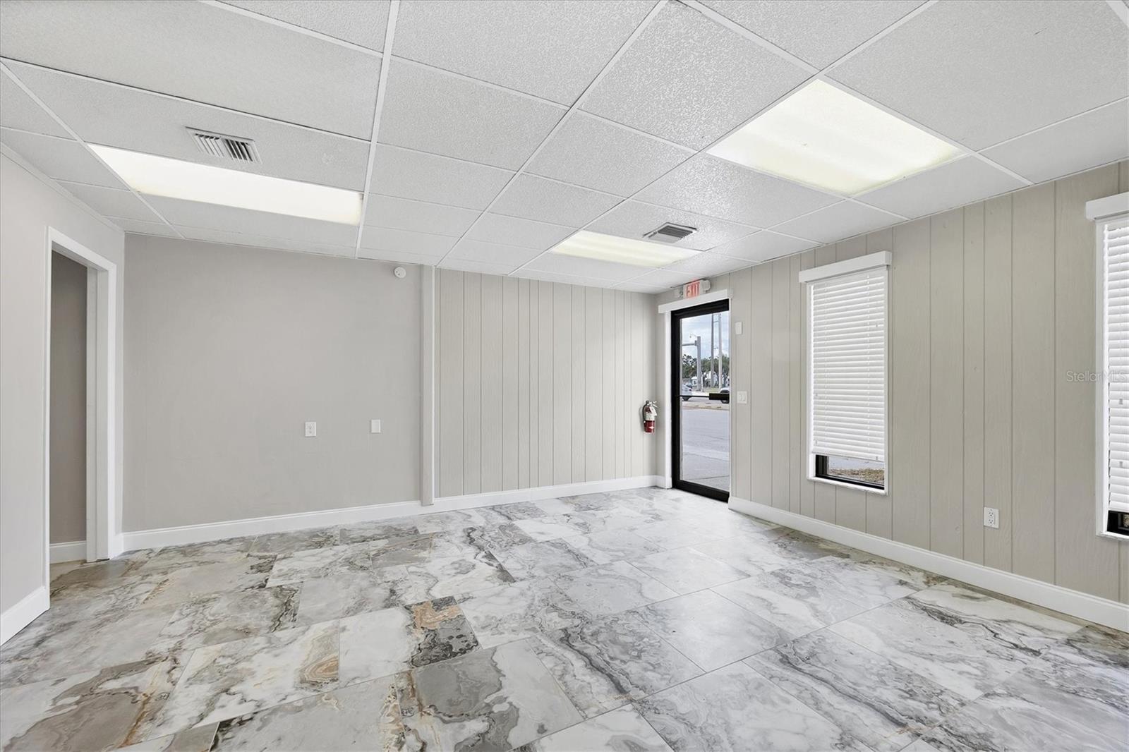 VENICE EDGEWOOD SEC OF - Commercial Sale