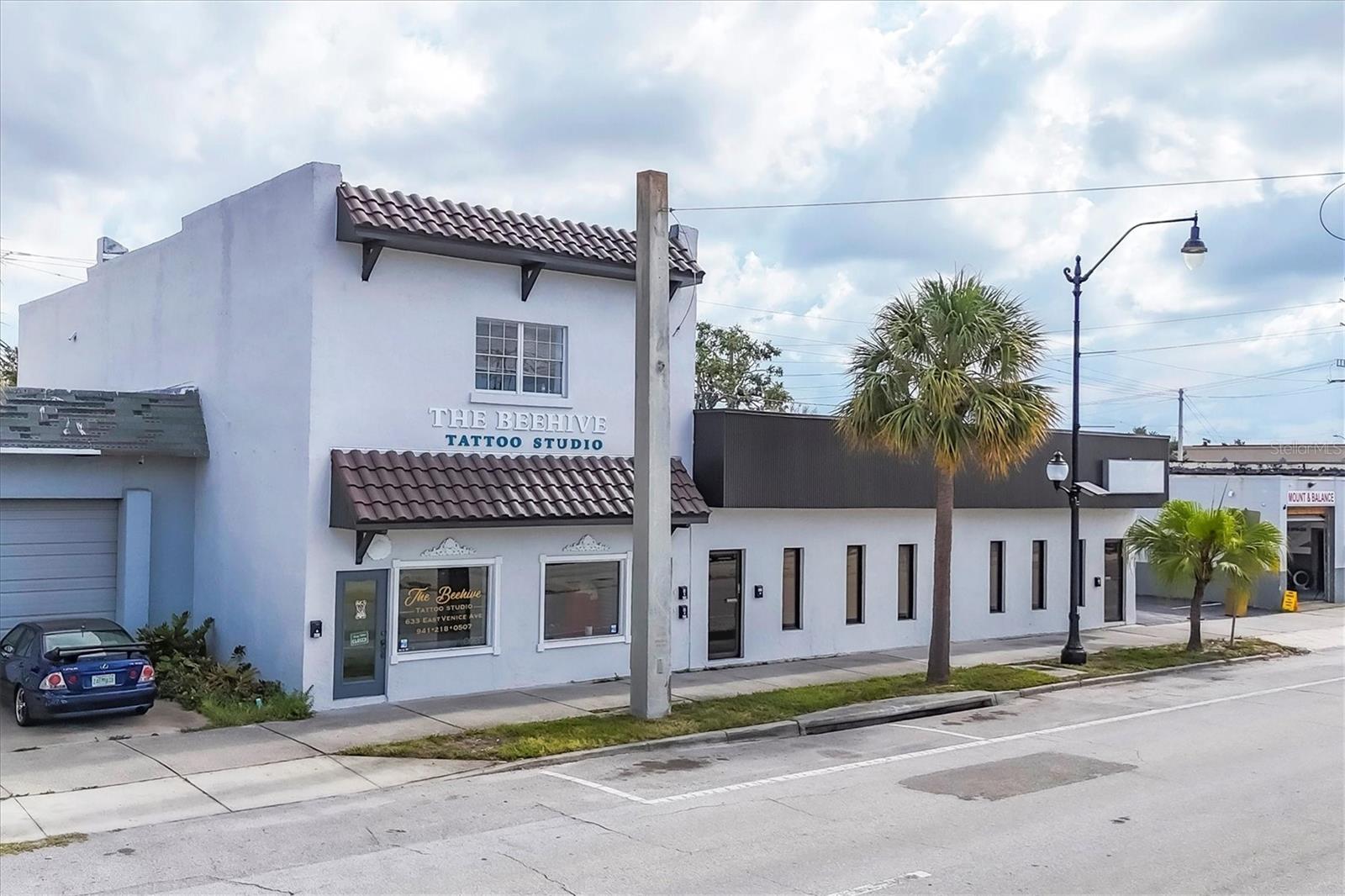 VENICE EDGEWOOD SEC OF - Commercial Sale