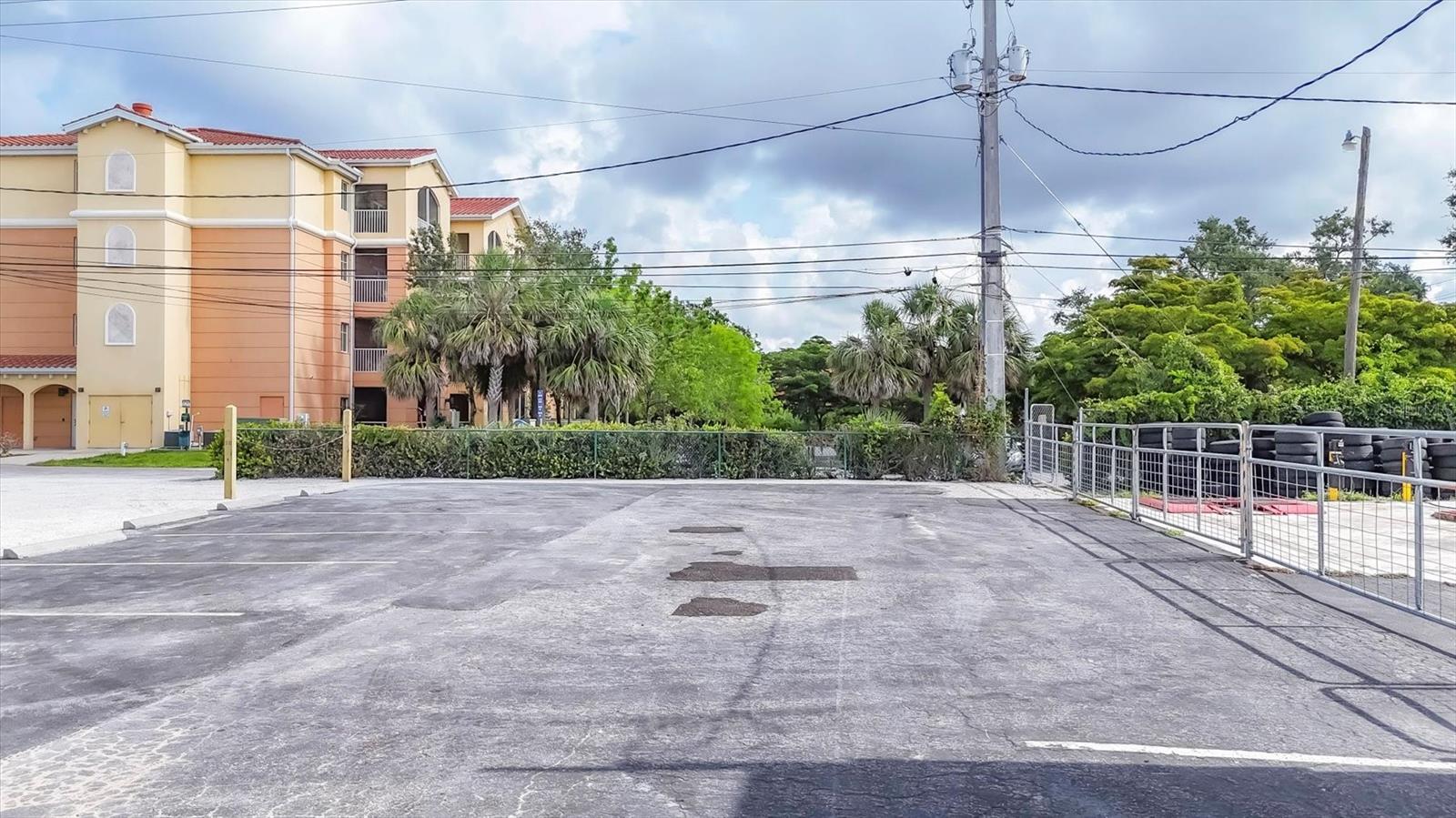 VENICE EDGEWOOD SEC OF - Commercial Sale