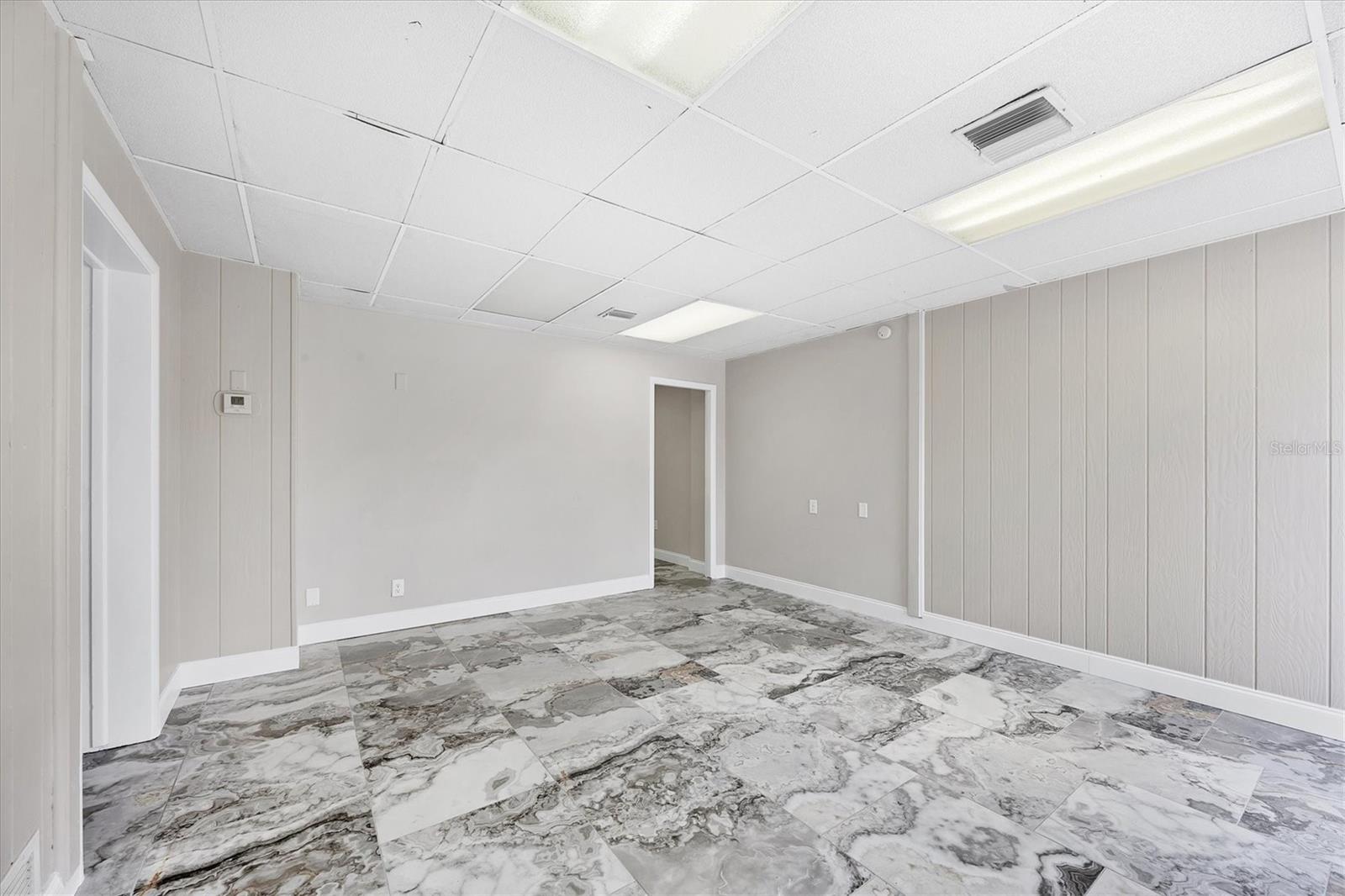 VENICE EDGEWOOD SEC OF - Commercial Sale
