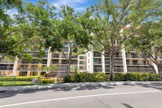 BELLEVIEW BILTMORE VILLAS BAYSHORE II - Residential