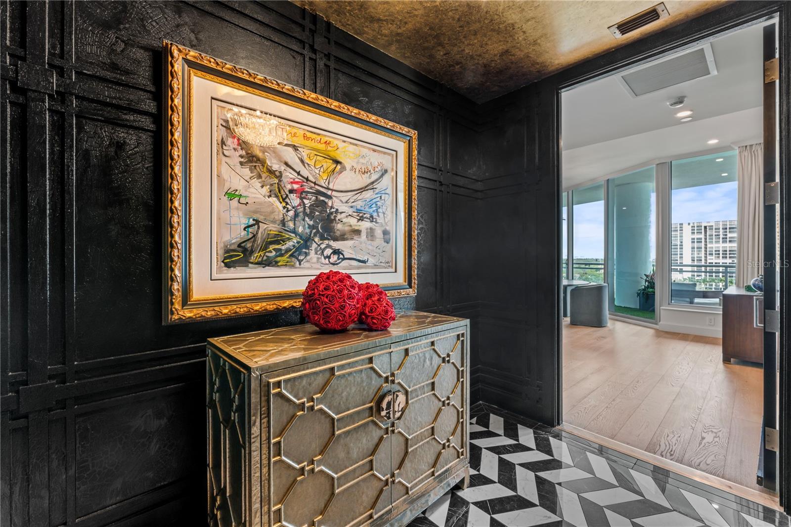 VIRAGE BAYSHORE - Residential