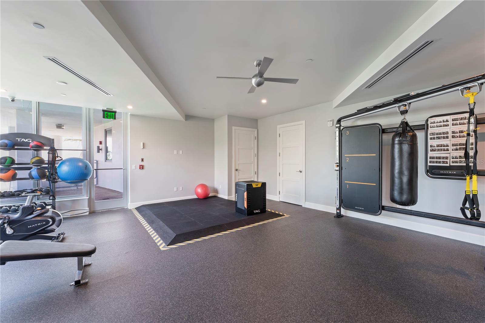 VIRAGE BAYSHORE - Residential