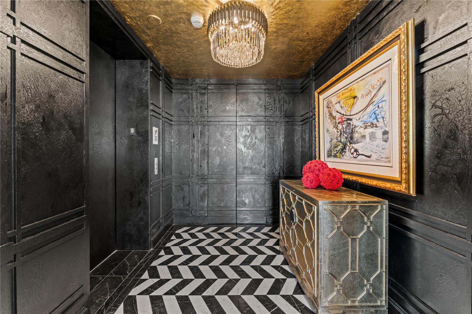 VIRAGE BAYSHORE - Residential