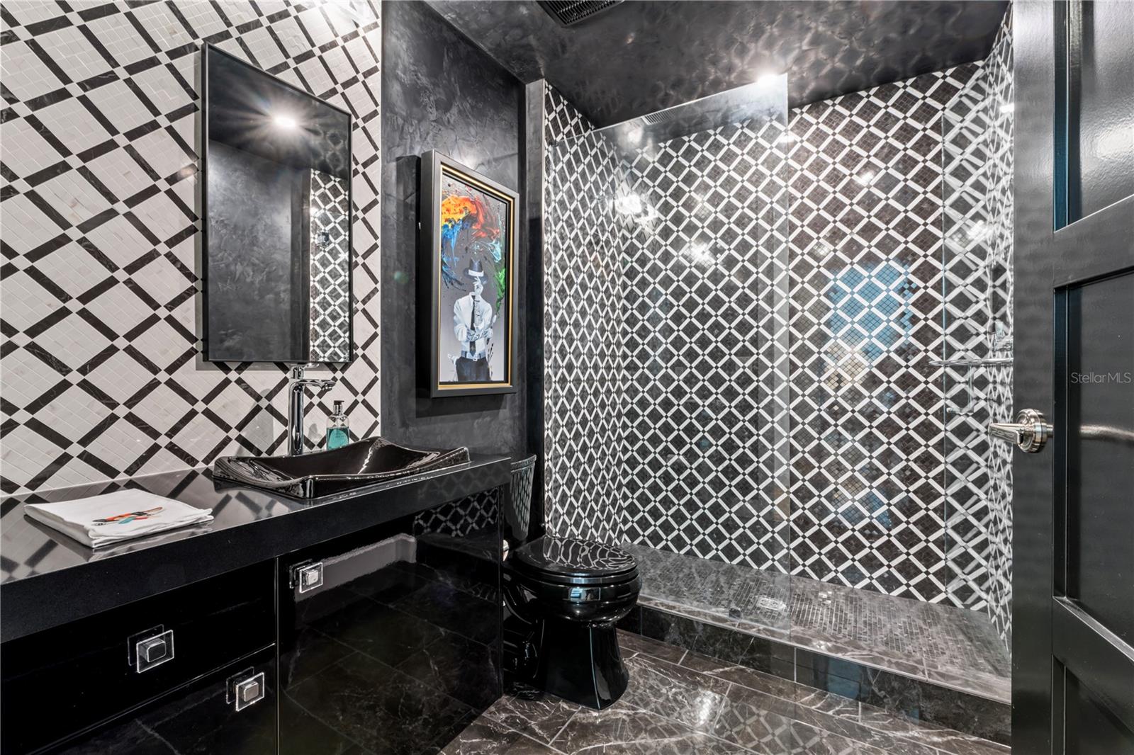 VIRAGE BAYSHORE - Residential