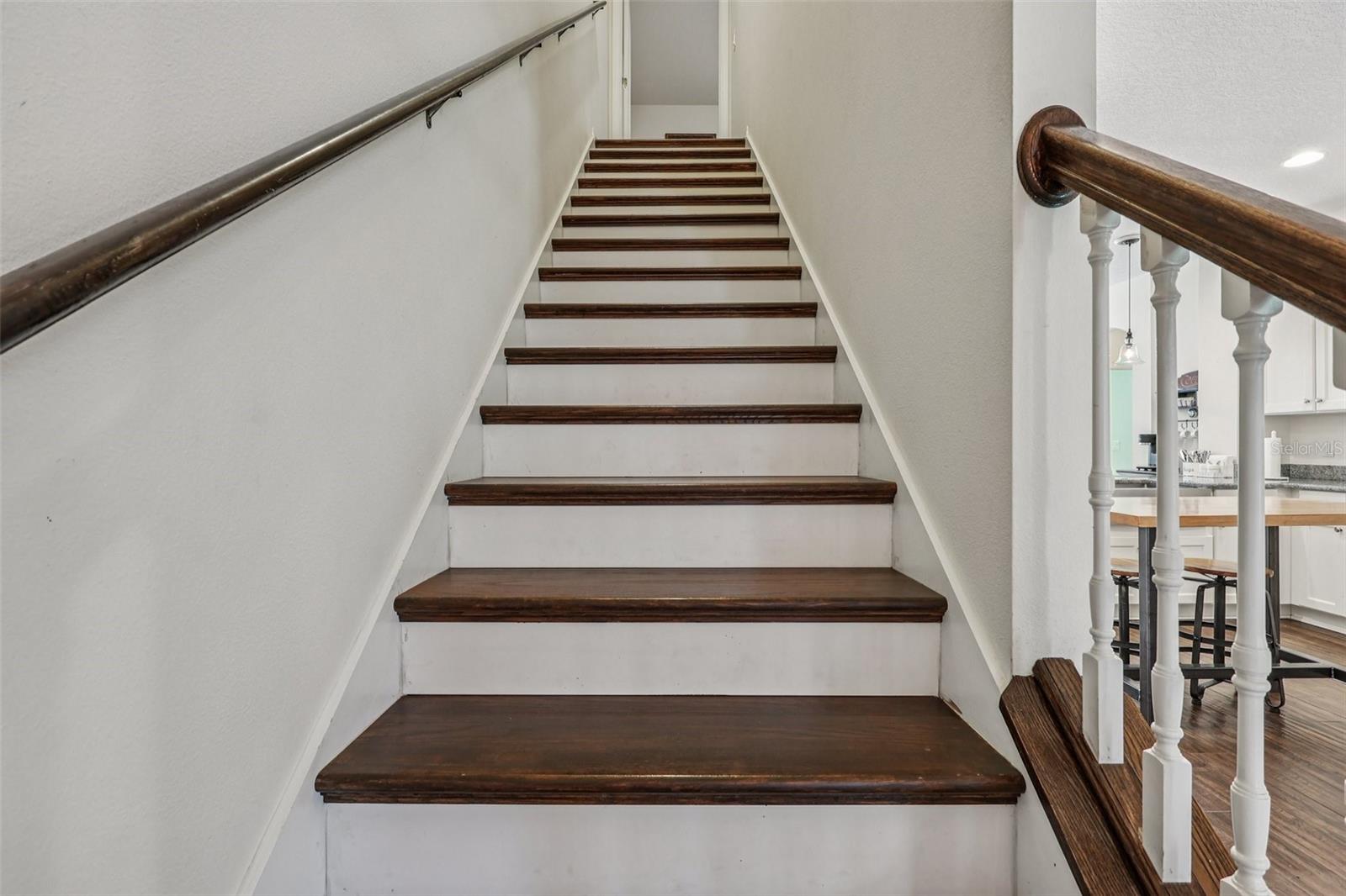 DOVER GROVES - Residential