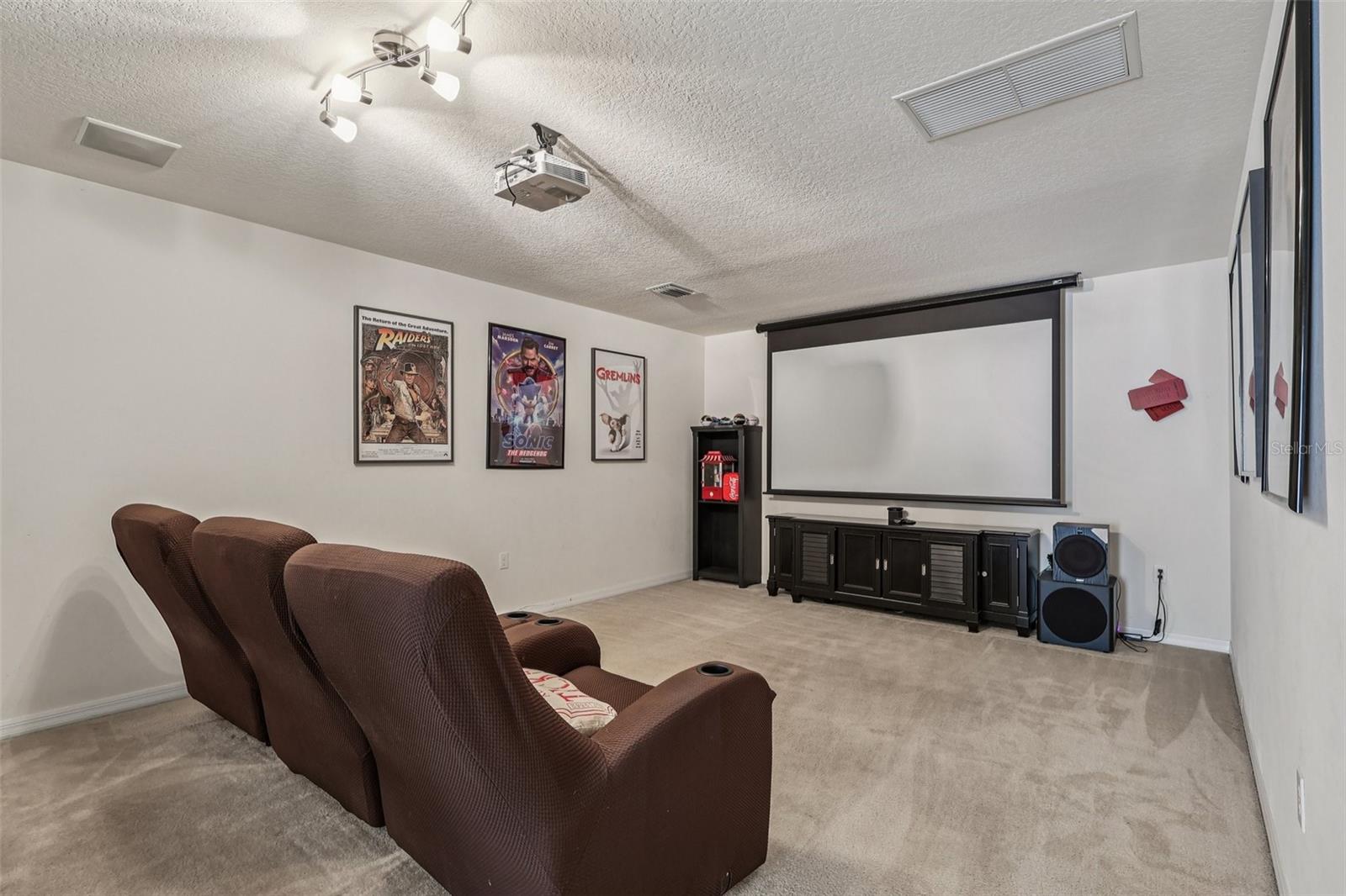 DOVER GROVES - Residential