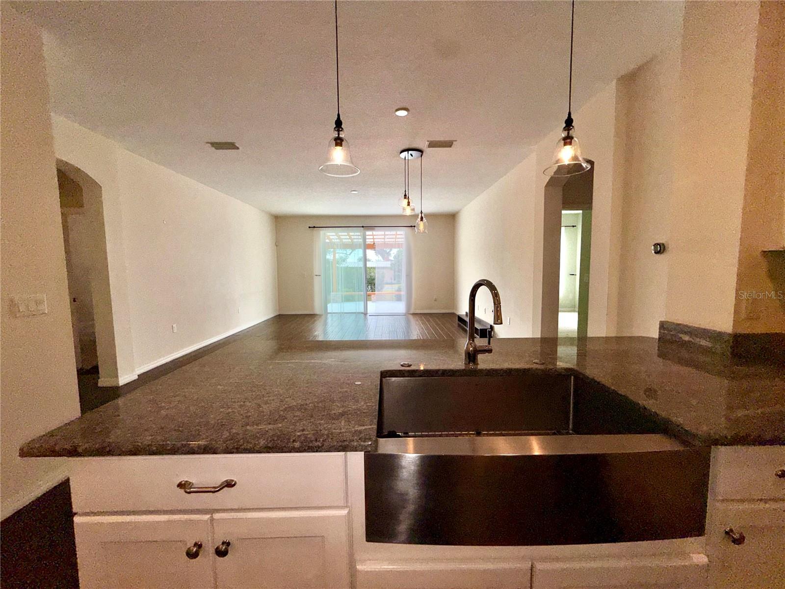 DOVER GROVES - Residential