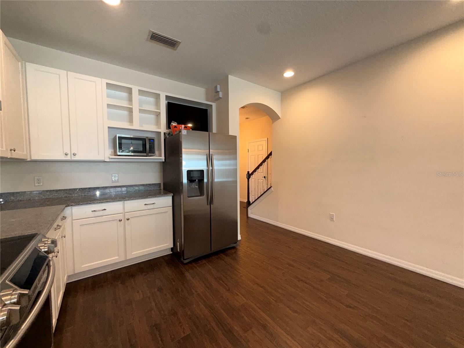 DOVER GROVES - Residential