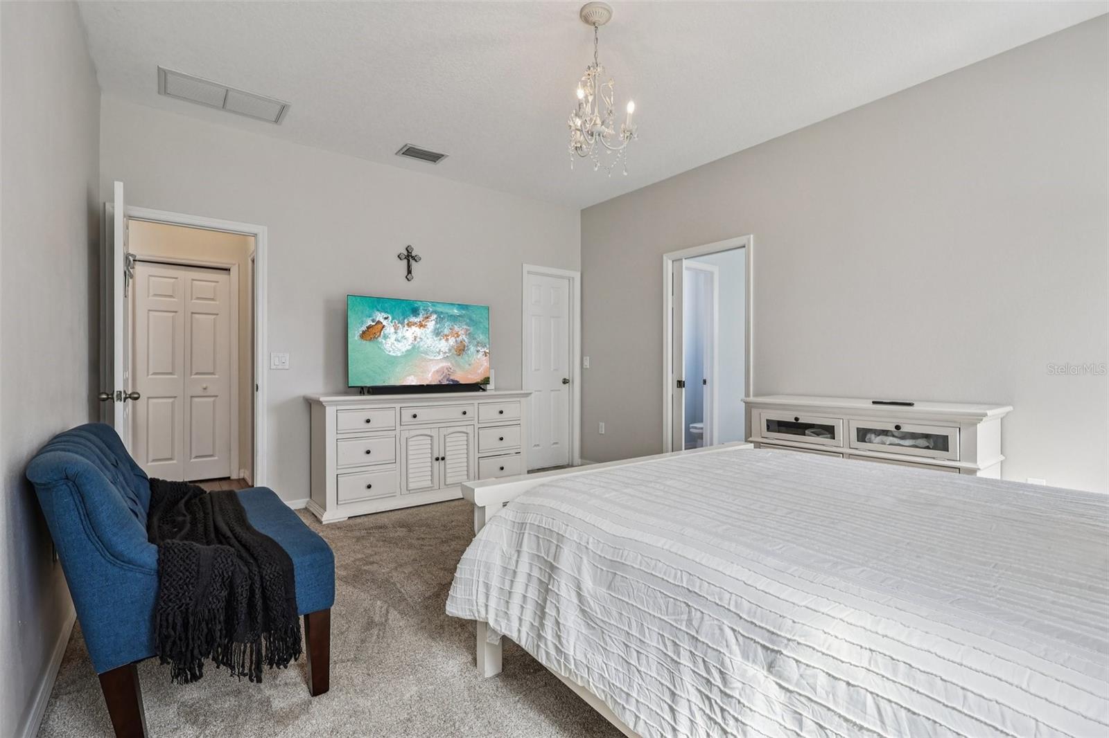 DOVER GROVES - Residential