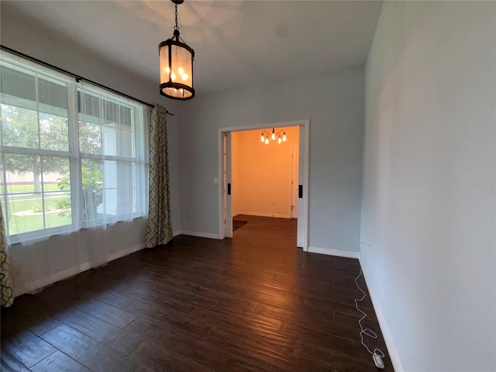 DOVER GROVES - Residential