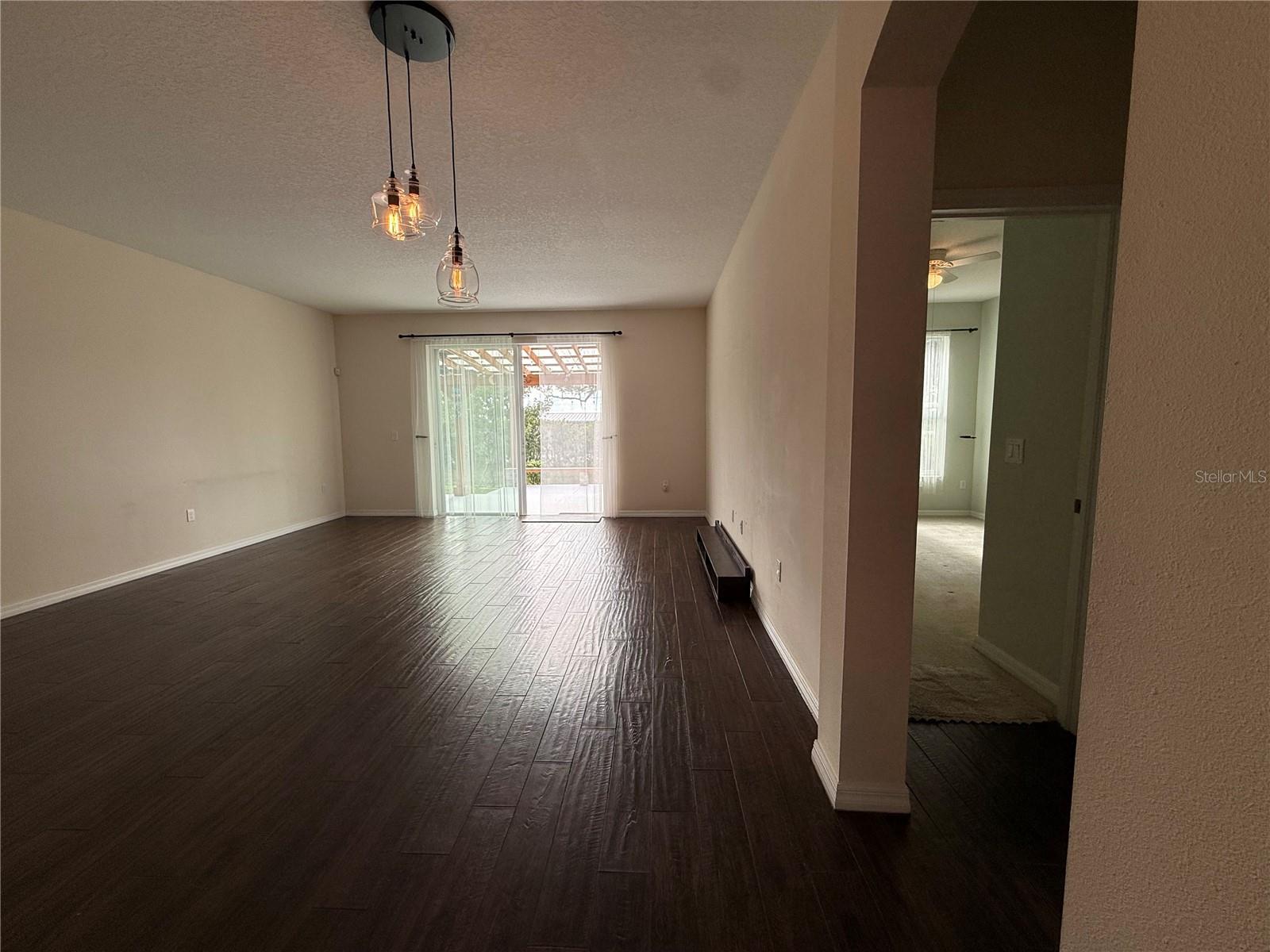 DOVER GROVES - Residential