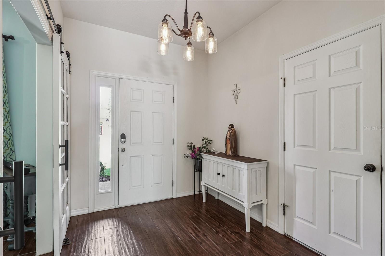 DOVER GROVES - Residential