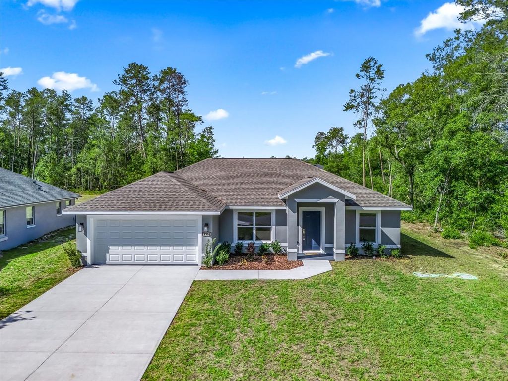 Photo of 4986 SW 166th Loop, Ocala, FL 34473 (MLS # OM724255)