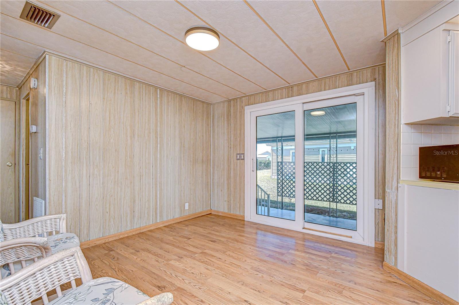 ZEPHYR SHORES - Residential