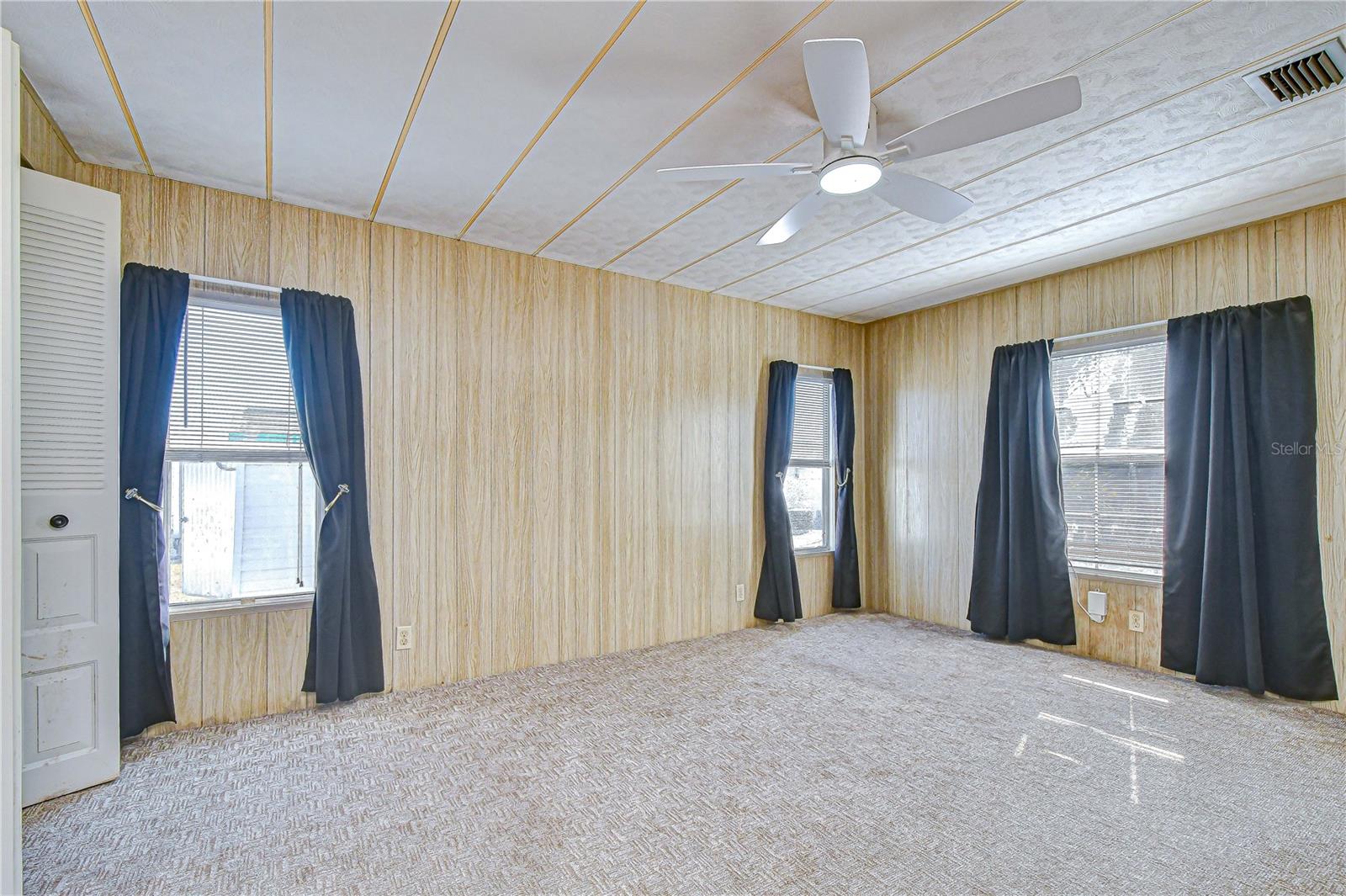 ZEPHYR SHORES - Residential