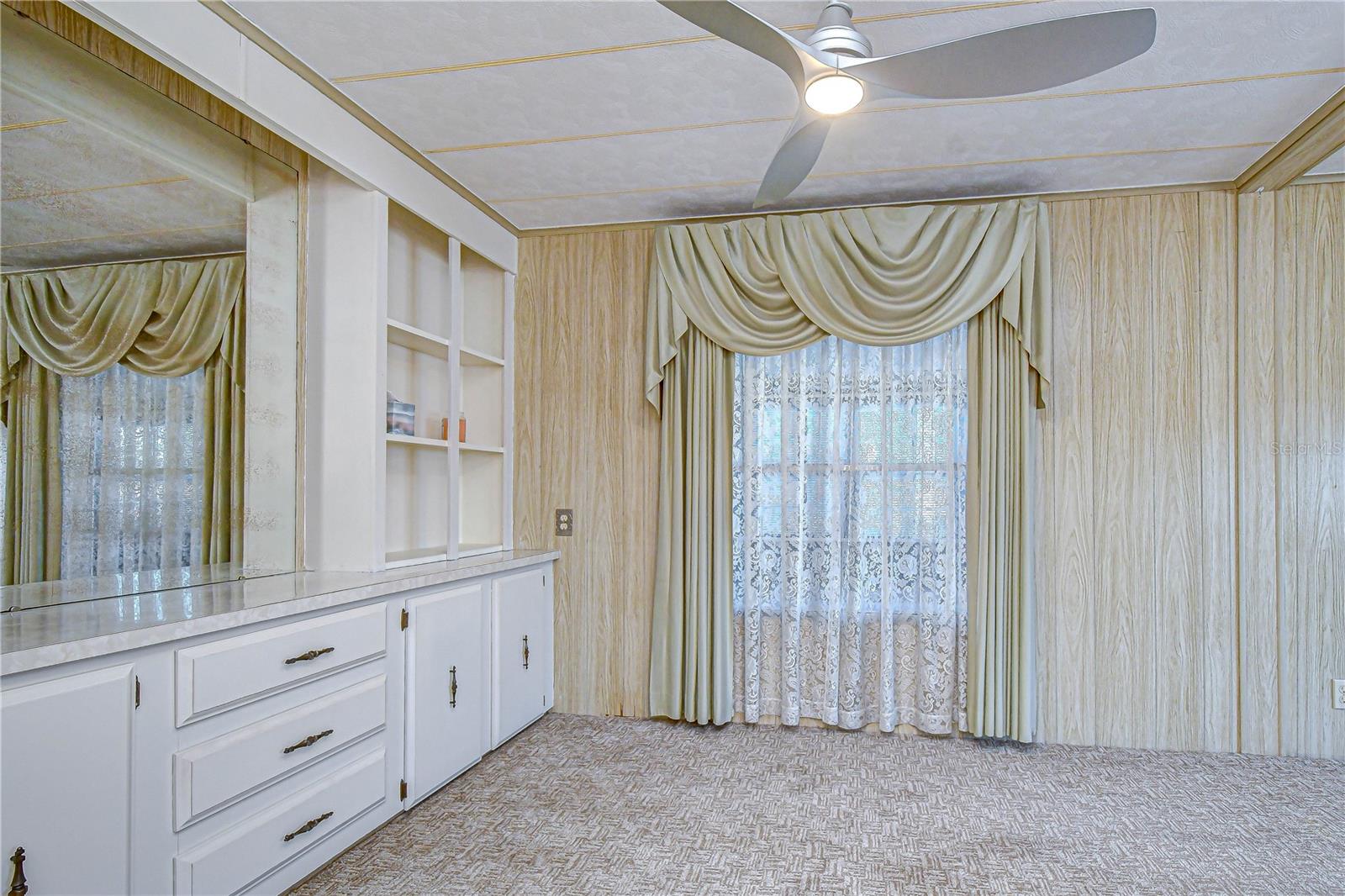 ZEPHYR SHORES - Residential