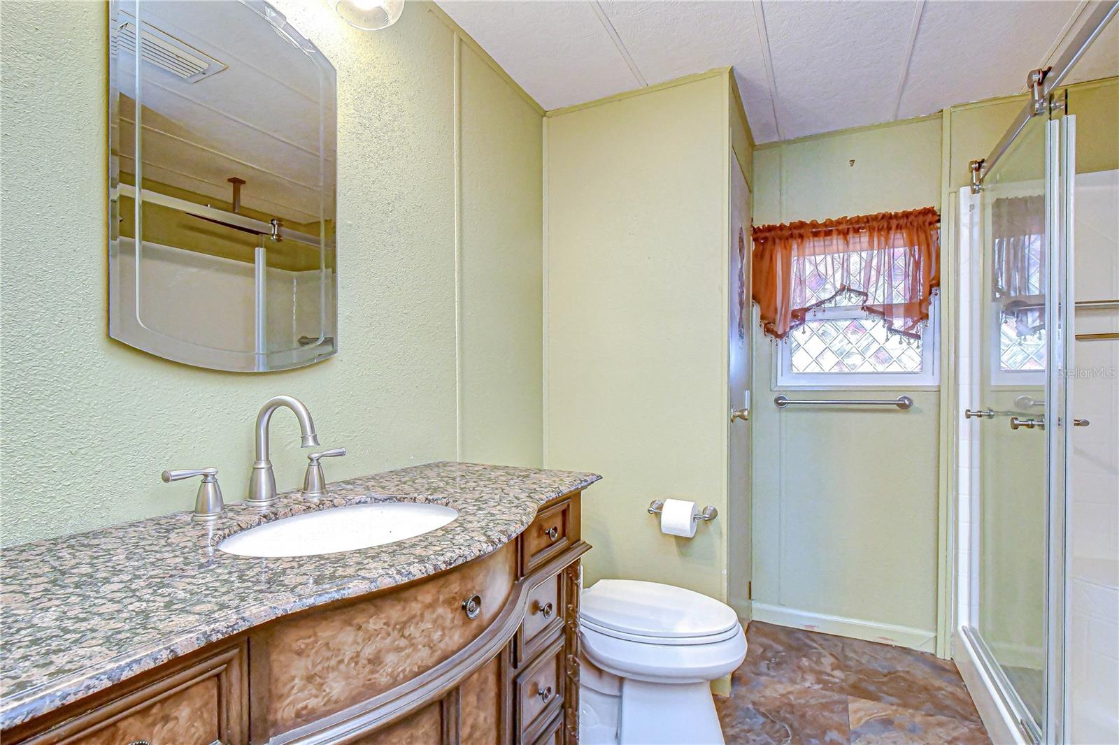 ZEPHYR SHORES - Residential