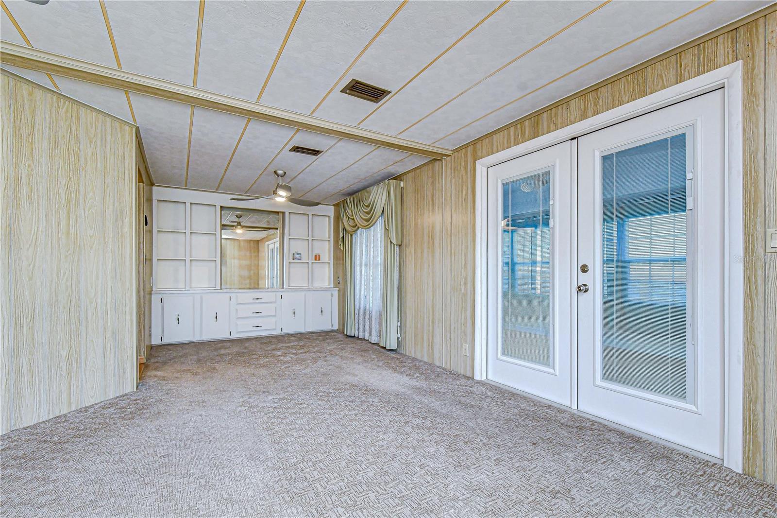 ZEPHYR SHORES - Residential