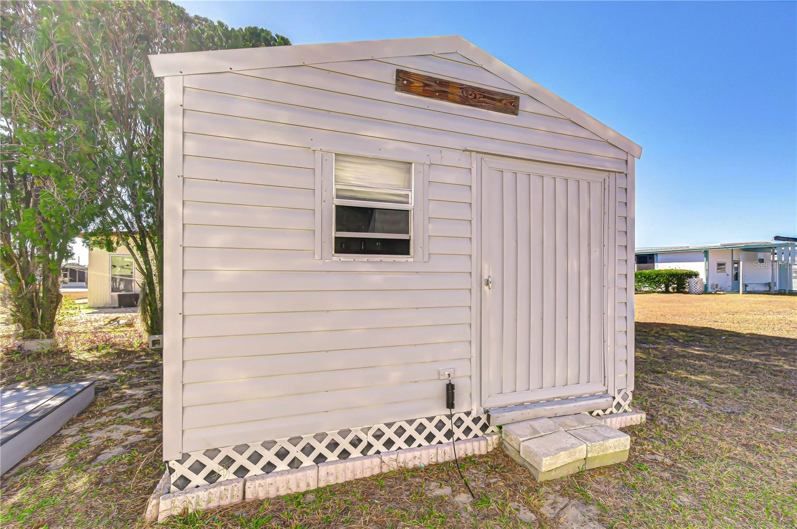 ZEPHYR SHORES - Residential