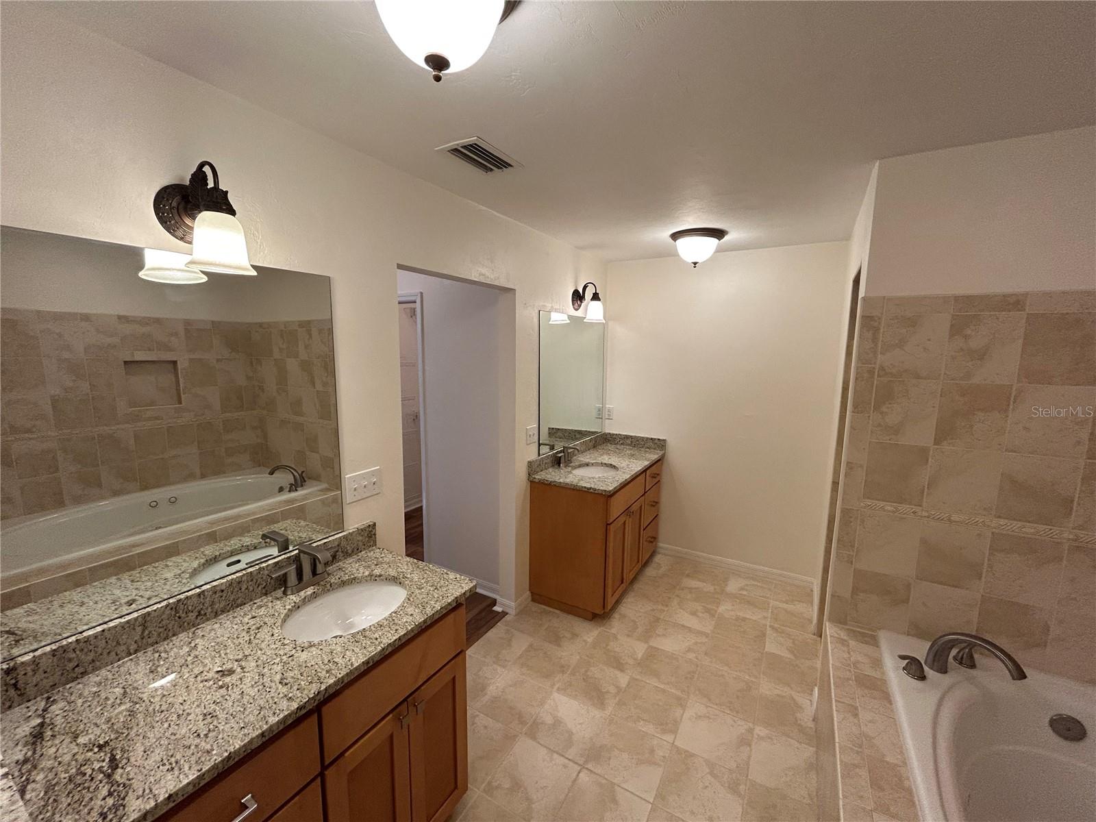 UNIT 2 SPRING RIDGE SUB - Residential