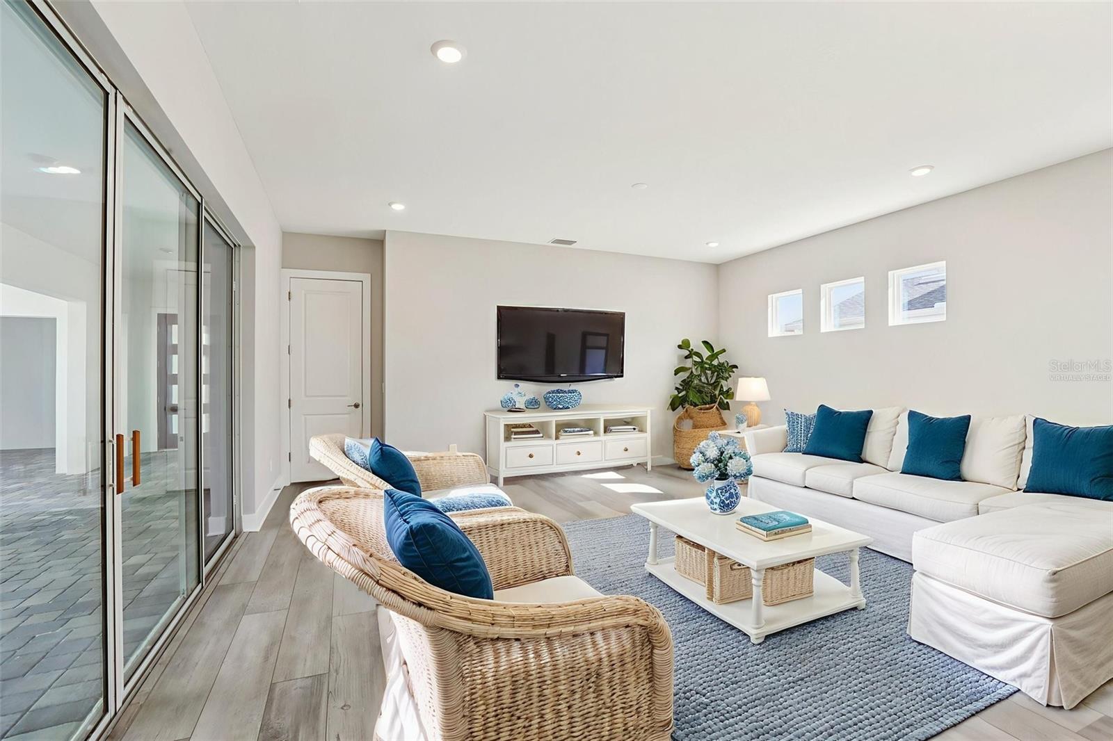 MIRADA PCL 1 - Residential